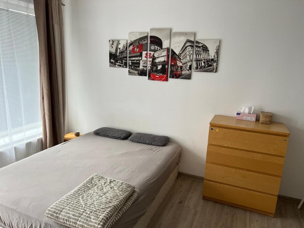 Beautiful 2 Bedroom Apartment Prostějov Esterno foto